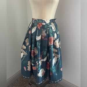 Amira Floral Print Pleated Skirt